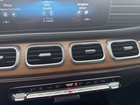 Used 2022 Mercedes-Benz GLE 350 image 25