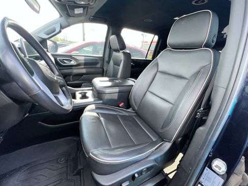 Used 2021 GMC Yukon XL SLT AWD/4WD image 11