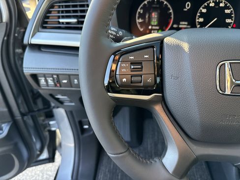 New 2026 Honda Odyssey EX-L image 17