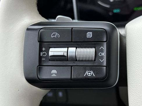 Used 2025 Hyundai Santa Fe Calligraphy AWD/4WD image 38