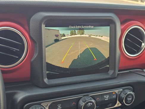 Used 2021 Jeep Wrangler Unlimited Rubicon image 20