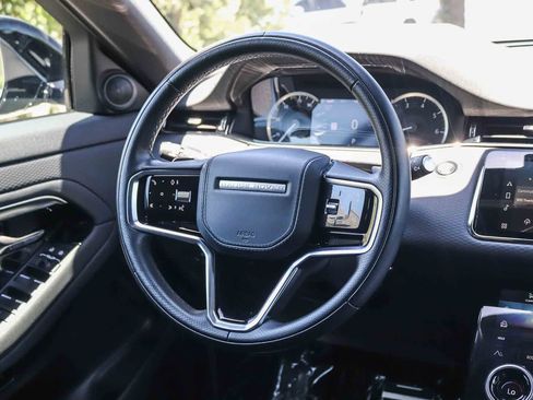 Used 2023 Land Rover Range Rover Evoque R-Dynamic S AWD/4WD image 15