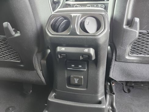 Used 2024 Jeep Wrangler Unlimited Rubicon 4xe w/ Convenience Group AWD/4WD image 23