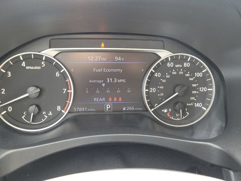 Used 2024 Nissan Altima 2.5 SV FWD image 22