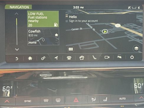 Used 2020 Jaguar F-PACE Premium image 31