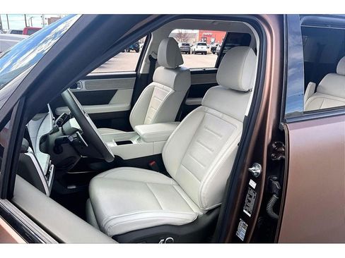 Used 2025 Hyundai Santa Fe Calligraphy image 28