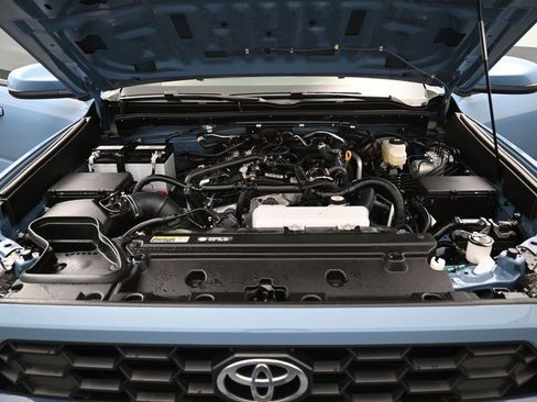 Certified 2025 Toyota 4Runner TRD Sport image 34