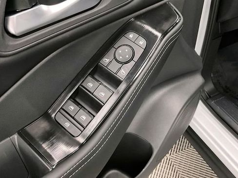 New 2026 Nissan Rogue SV image 29