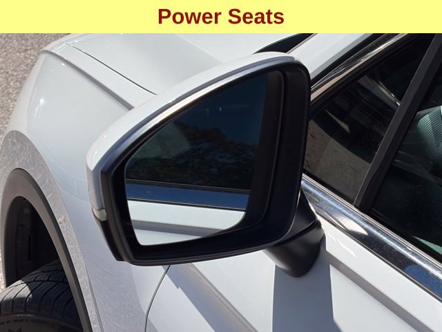 Used 2020 Volkswagen Tiguan SE w/ Panoramic Sunroof Package AWD/4WD image 7