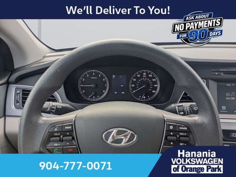Used 2016 Hyundai Sonata SE FWD image 28