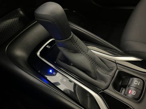 Used 2021 Toyota Corolla LE w/ Carpet Mat Package (TMS) image 24