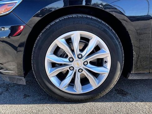 Used 2021 Chevrolet Malibu LT image 33