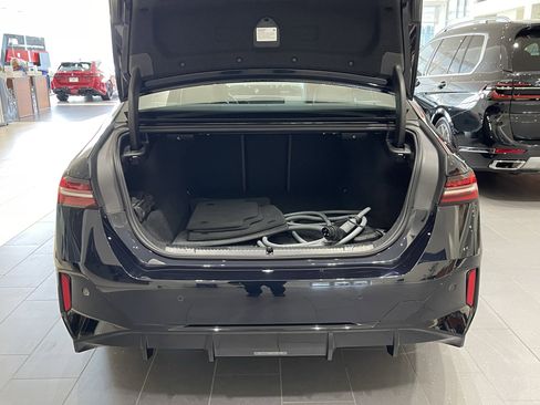 Certified 2024 BMW i5 M60 w/ Executive Package image 8