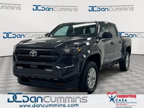 Used 2024 Toyota Tacoma SR5 AWD/4WD image 1