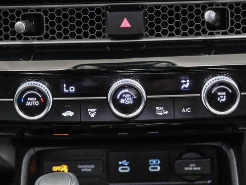 Used 2025 Honda Civic Sport image 18