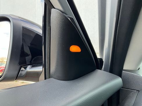 Used 2025 Nissan Altima 2.5 SR image 20