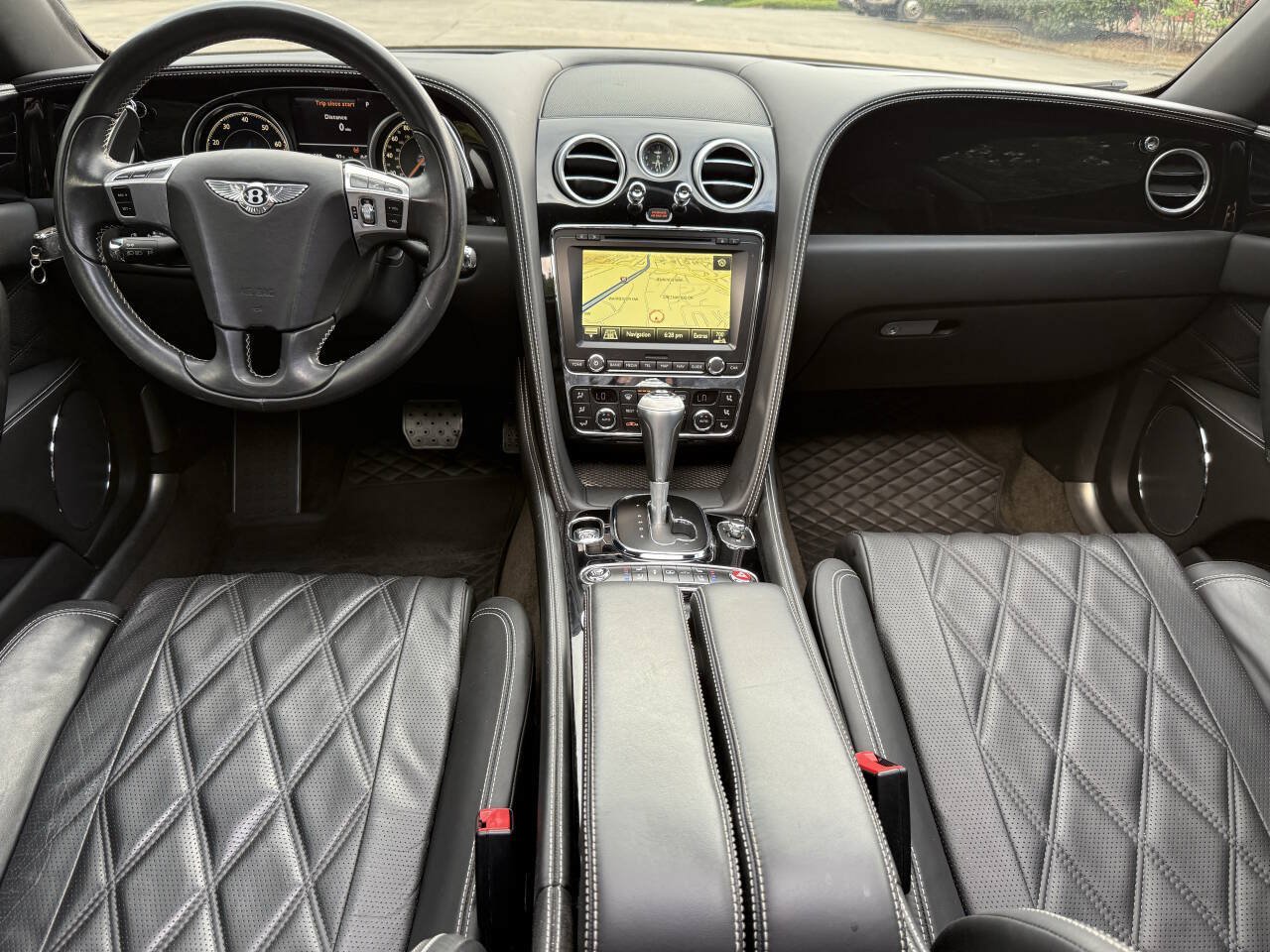 Used 2016 Bentley Flying Spur V8 AWD/4WD image 3