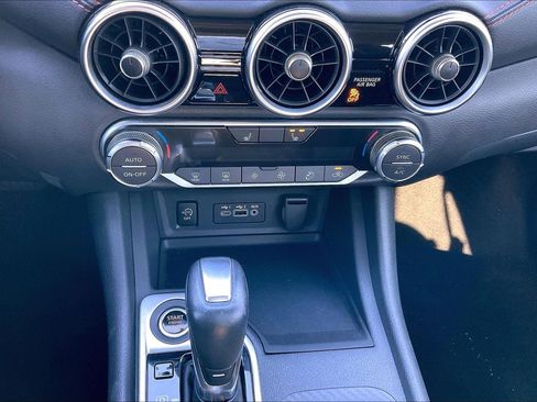 Used 2024 Nissan Sentra SR image 15