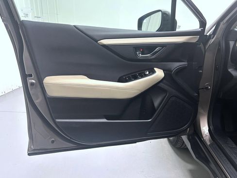 Used 2021 Subaru Outback Premium w/ Popular Package #1 image 9