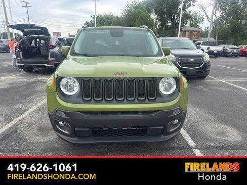 Used 2016 Jeep Renegade 75th Anniversary FWD image 10
