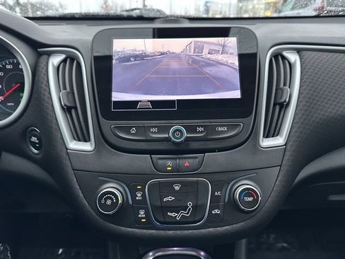 Used 2021 Chevrolet Malibu LS w/ Driver Confidence Package II image 30