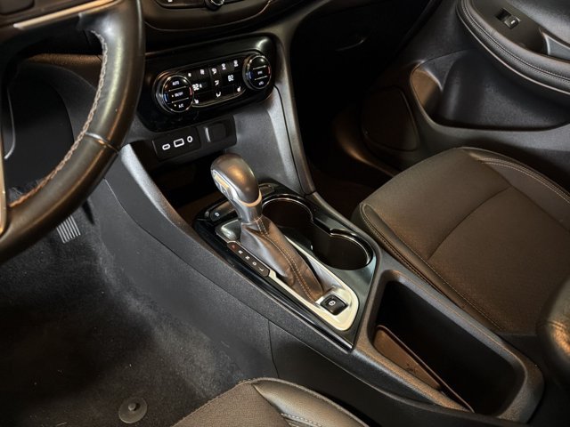 Used 2020 Buick Encore GX Select w/ Sport Touring Package FWD image 21