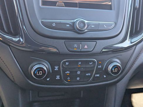 Used 2023 Chevrolet Equinox RS w/ LPO, Floor Liner Package image 23