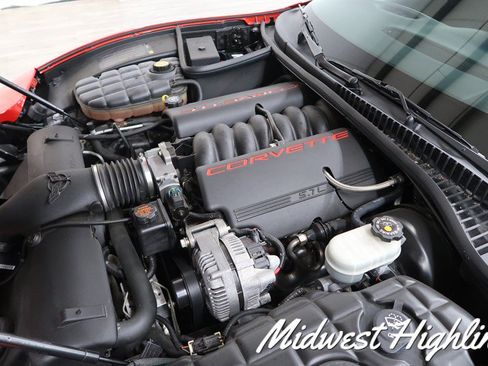 Used 2002 Chevrolet Corvette Coupe w/ Preferred Equipment Group2 RWD image 39