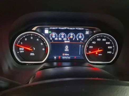 Used 2021 Chevrolet Suburban High Country AWD/4WD image 32