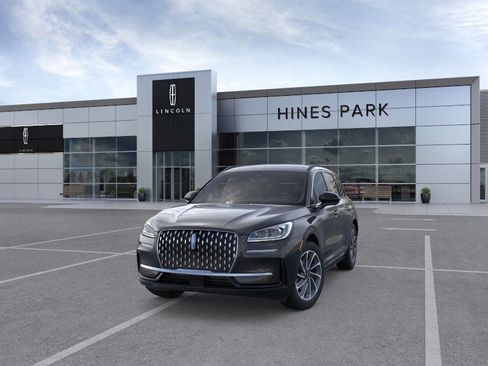 New 2026 Lincoln Corsair Grand Touring image 2