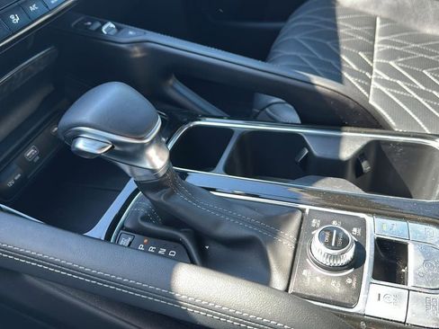 Used 2025 Kia Telluride SX Prestige X-Pro AWD/4WD image 17