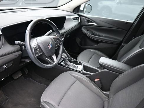 Used 2025 Buick Encore GX Preferred AWD/4WD image 16