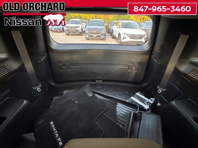 Used 2025 Hyundai Santa Fe Limited AWD/4WD image 14