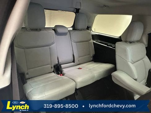 Certified 2025 Ford Expedition Platinum w/ Driver's Package AWD/4WD image 24