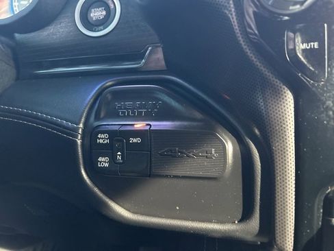 Used 2022 RAM 2500 Limited image 31