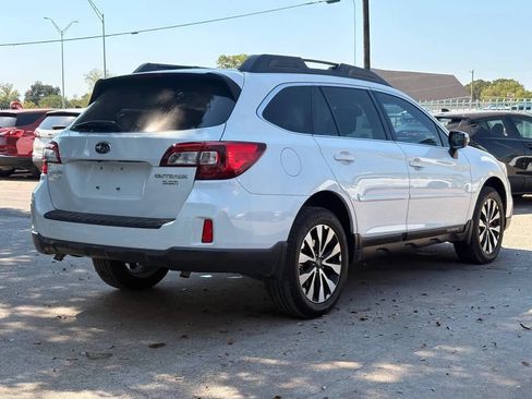 Used 2015 Subaru Outback 3.6R Limited AWD/4WD image 3