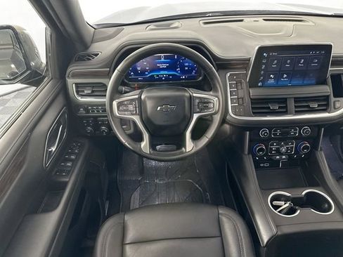 Used 2023 Chevrolet Tahoe Z71 w/ Luxury Package AWD/4WD image 22