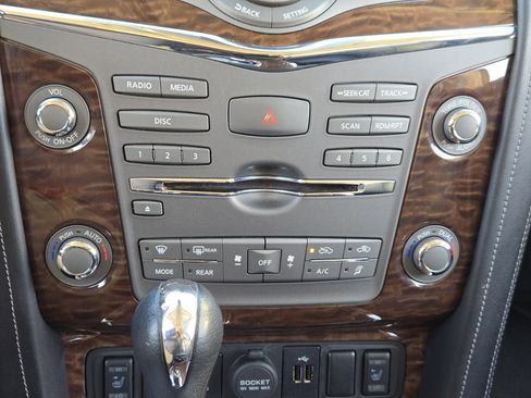 Used 2019 Nissan Armada SL w/ Premium Package image 21