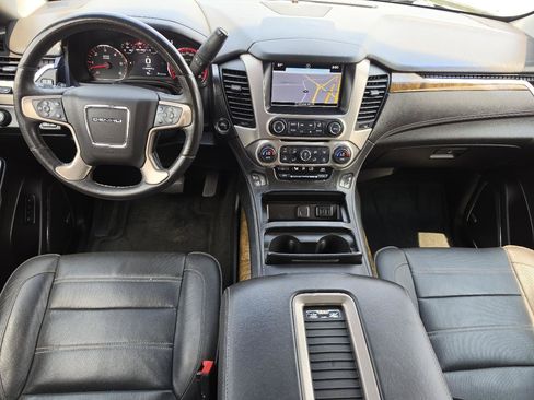 Used 2016 GMC Yukon XL Denali AWD/4WD image 11