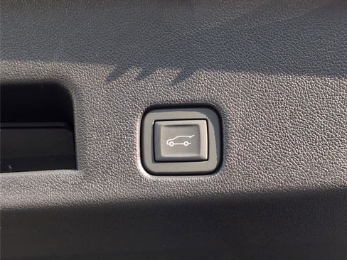 New 2026 GMC Acadia Elevation w/ Elevation Premium Package image 19