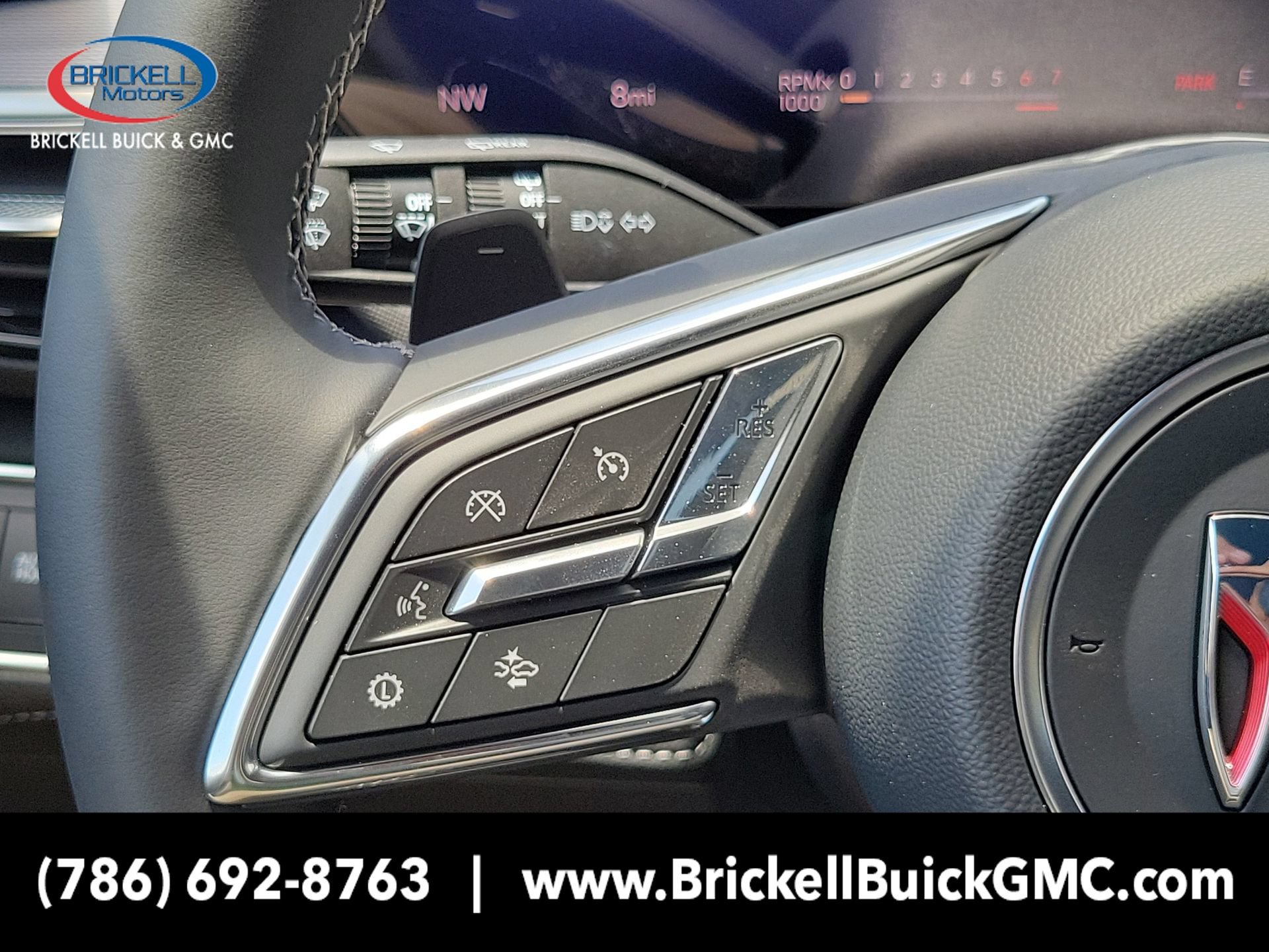 New 2026 Buick Enclave Sport Touring w/ Power Package FWD image 27