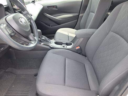 Certified 2024 Toyota Corolla LE FWD image 9