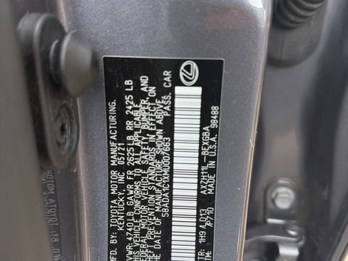 Used 2021 Lexus ES 300h w/ Premium Package image 9