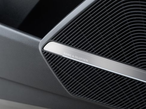 Certified 2023 Audi Q5 2.0T Prestige w/ Prestige Package image 21