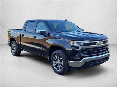 Certified 2025 Chevrolet Silverado 1500 LT AWD/4WD image 3