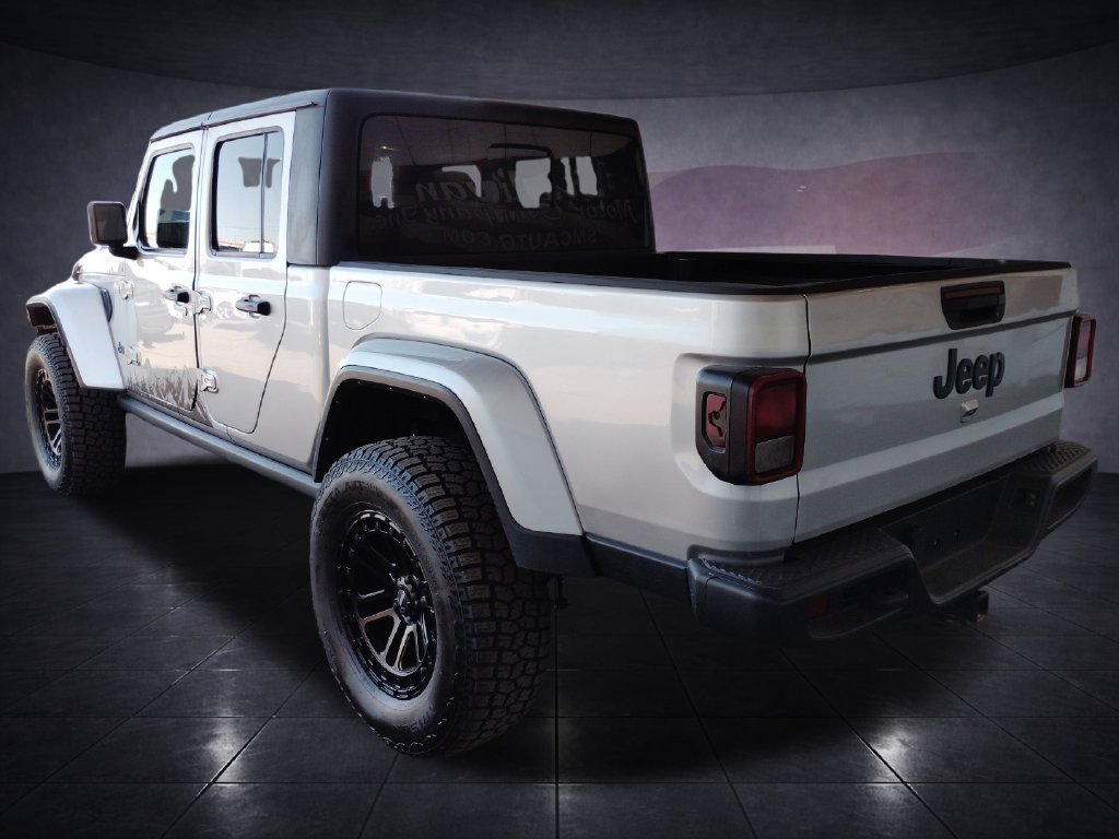 Used 2022 Jeep Gladiator Sport AWD/4WD image 3