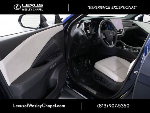 Used 2025 Lexus TX 350 AWD w/ Technology Package image 21