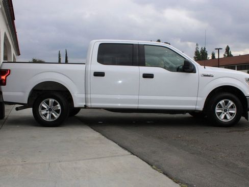 Used 2018 Ford F150 XLT image 33