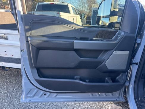 Used 2024 Ford F250 Lariat w/ Lariat Ultimate Package image 15