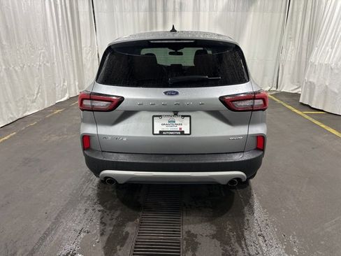 Used 2024 Ford Escape Active image 4